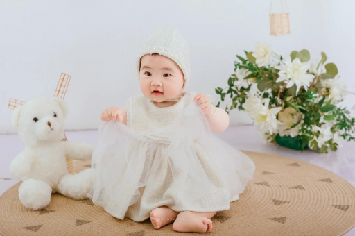 黄冈孕妇几个月开始显怀